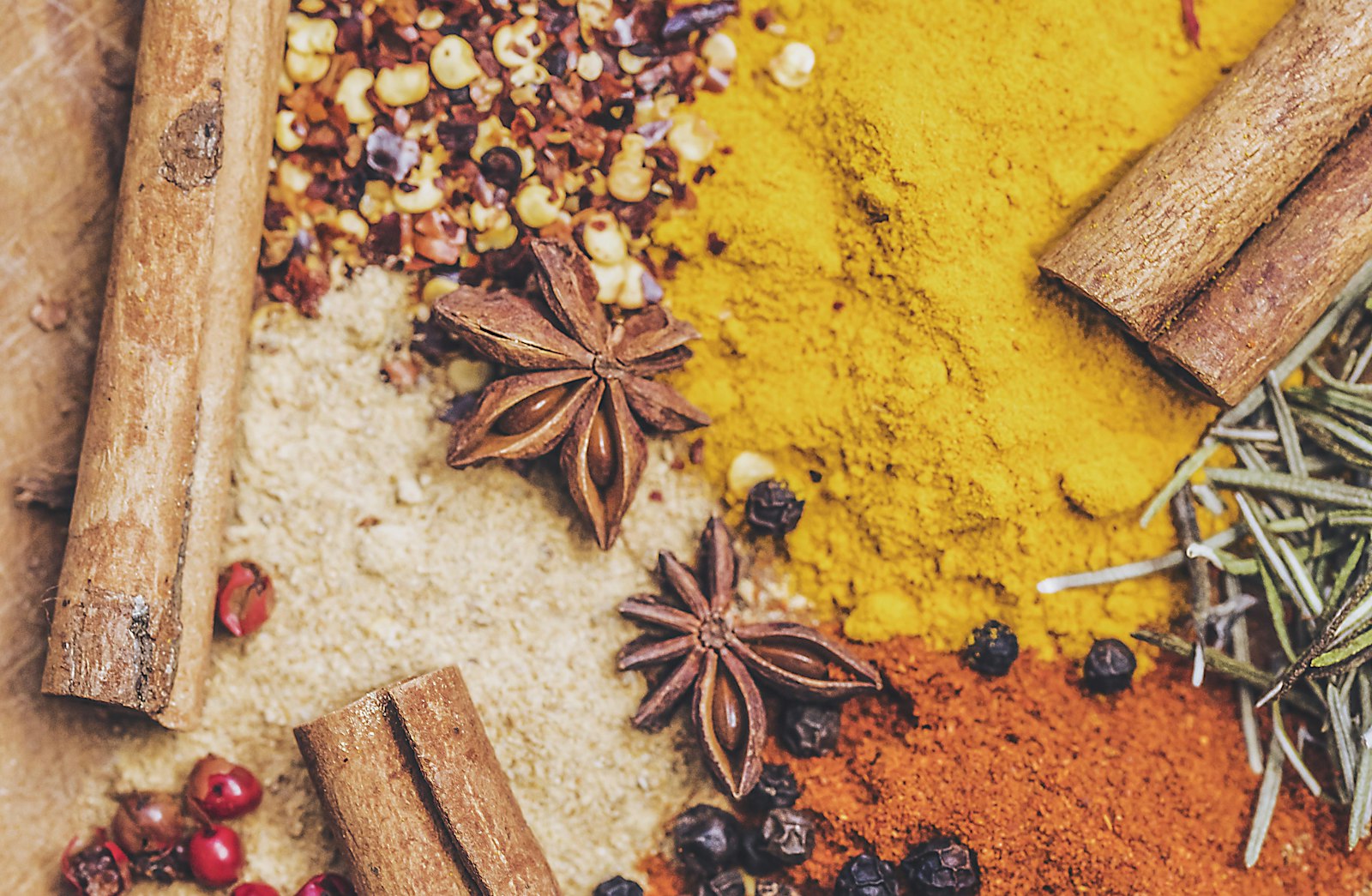 Indian Spices in Spain - cinnamon, star anise and peppercorns for garam masala